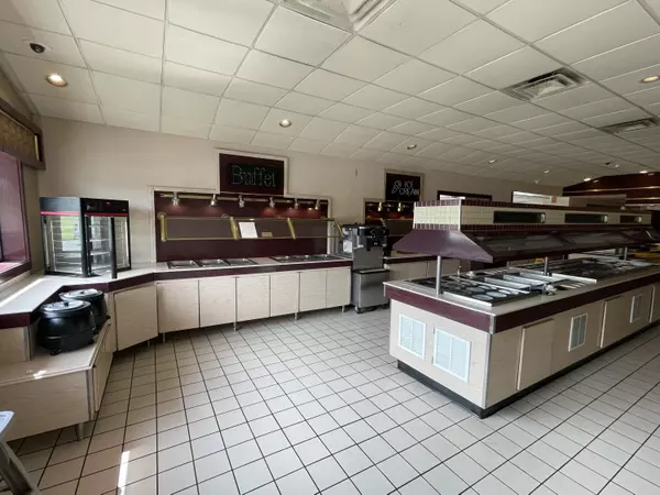 Presque Isle, ME 04769,725 Main ST