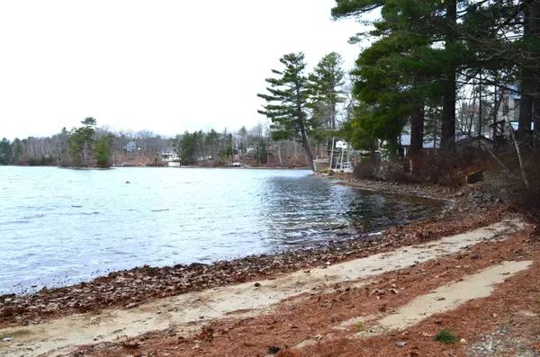 Waterboro, ME 04087,19 Whaleback LN