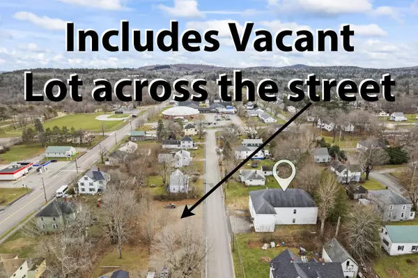 11 Hillside ST, Baileyville, ME 04694