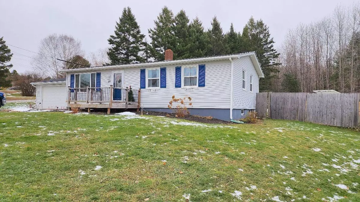 Presque Isle, ME 04769,44 Lombard ST