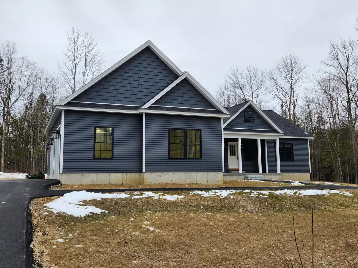 Hermon, ME 04401,508 Hawthorne LN