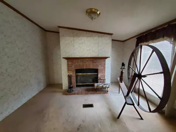 Mount Vernon, ME 04352,1268 North RD