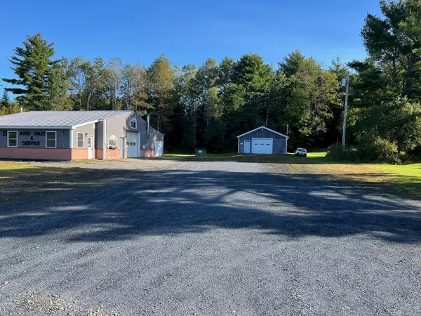 Madison, ME 04950,31 Lakewood RD