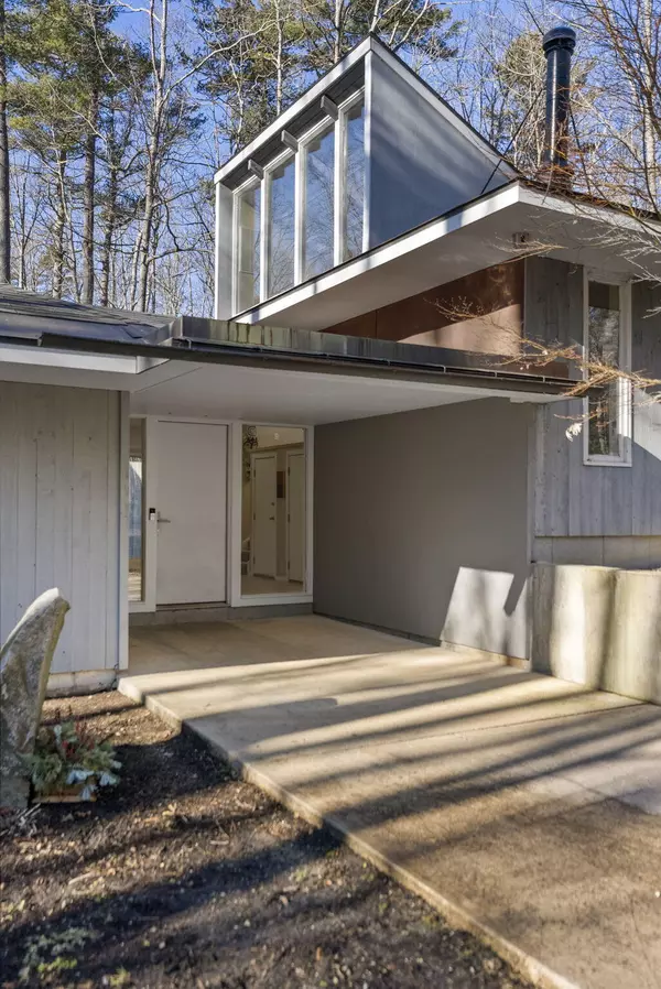 Yarmouth, ME 04096,198 Morton RD