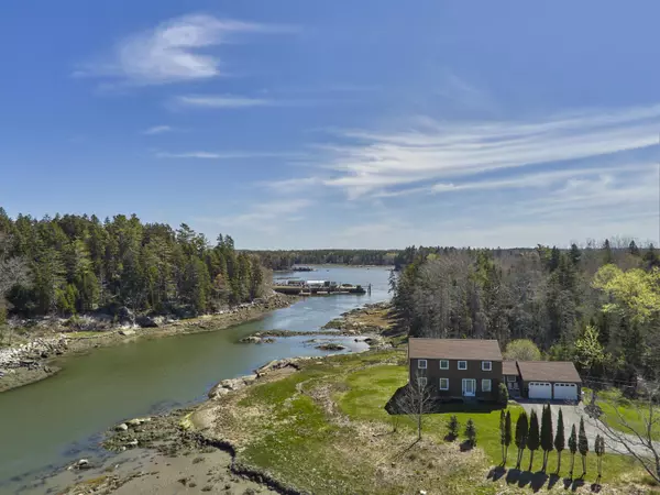 Saint George, ME 04859,156 Scraggle Point RD