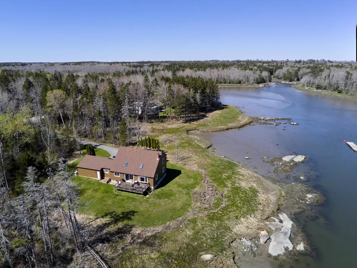 Saint George, ME 04859,156 Scraggle Point RD