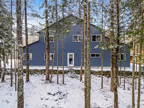 Mount Vernon, ME 04352,16 Deer RUN