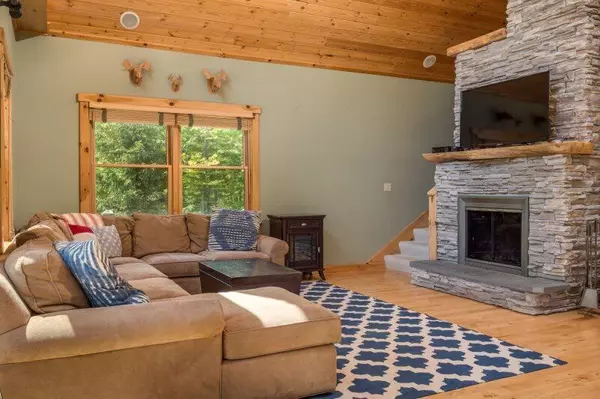 Newry, ME 04261,121 Keystone DR