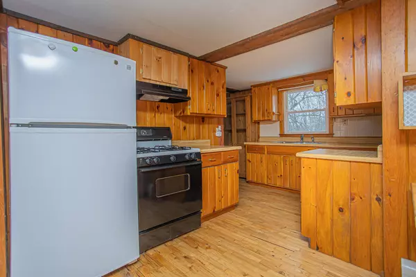 Wilton, ME 04294,6 Union ST