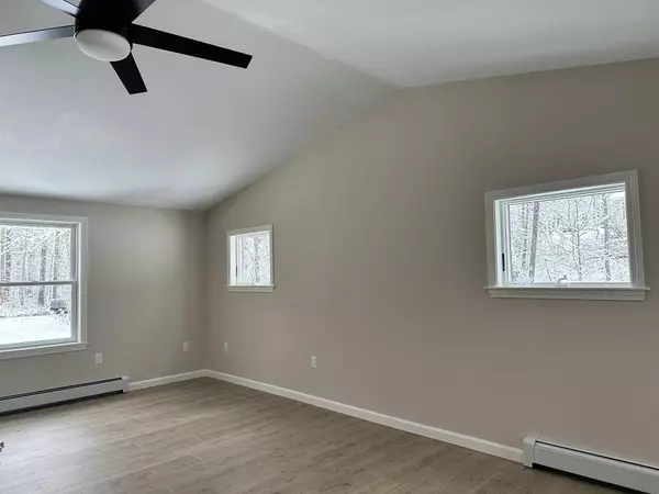 Waterboro, ME 04061,13 Spring Lake DR