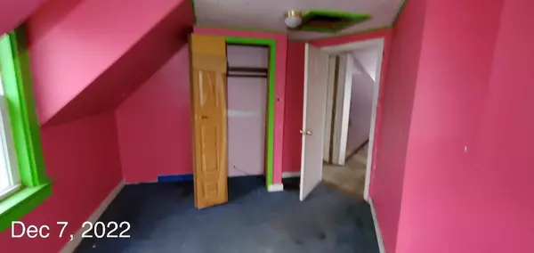 Milford, ME 04461,125 Main RD