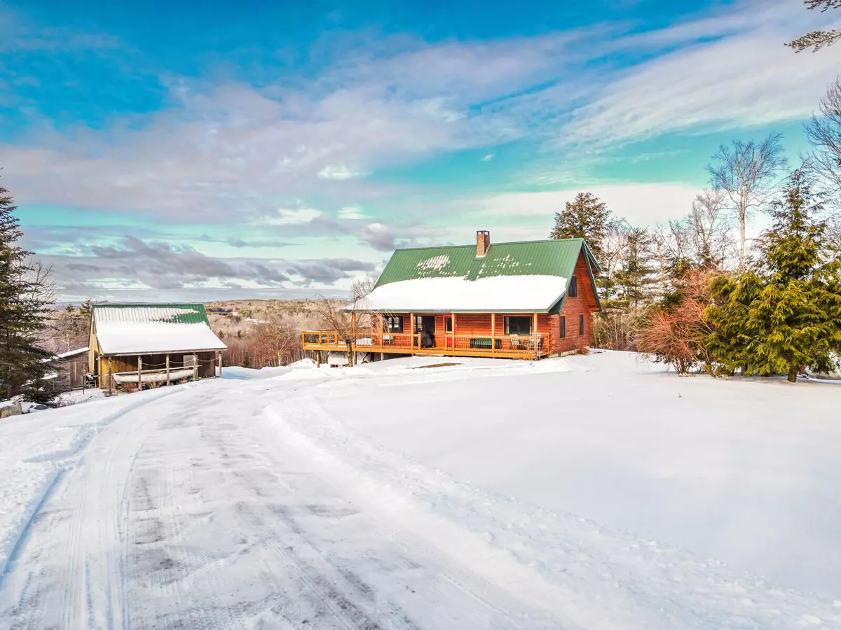 Searsmont, ME 04973,678 Muzzy Ridge RD