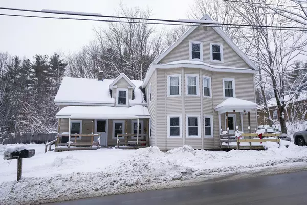 34 Summer ST, Oakland, ME 04963