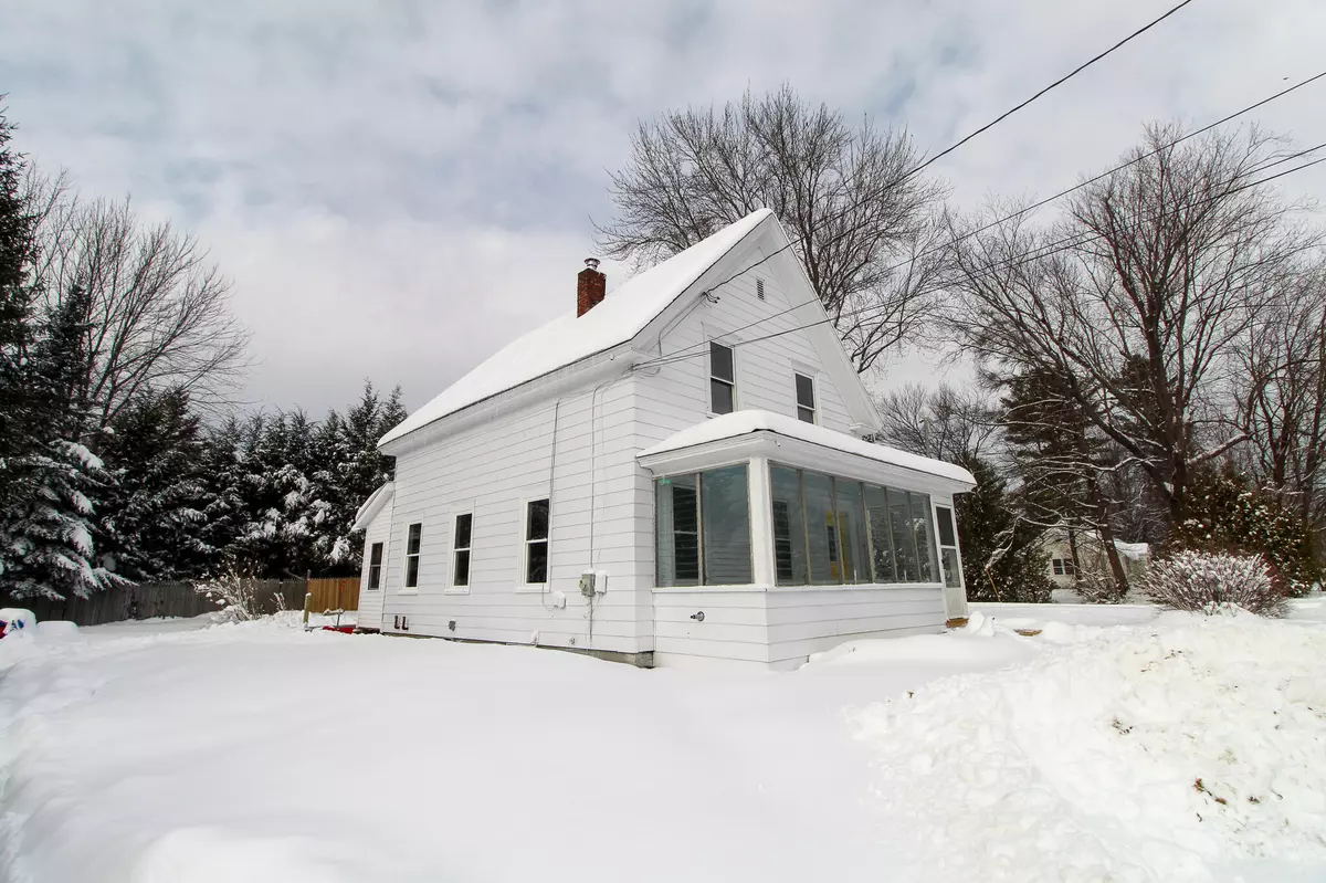 Gardiner, ME 04345,617 River AVE