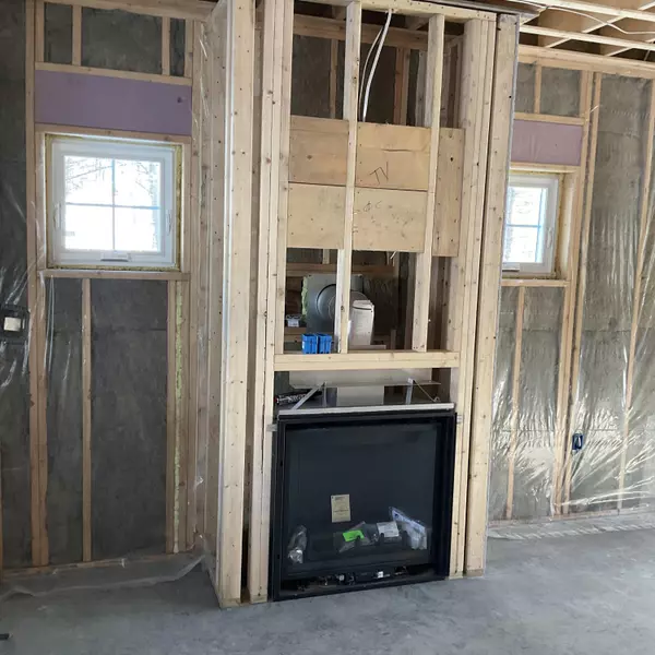 Richmond, ME 04357,12 Evergreen LN