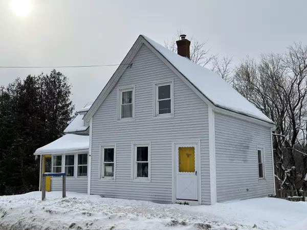 Winter Harbor, ME 04693,85 Newman ST