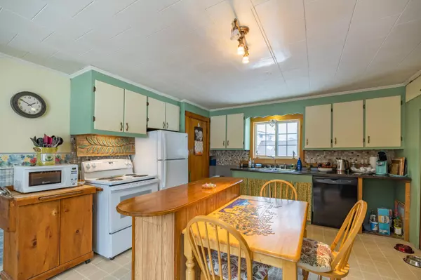 Gardiner, ME 04345,504 Water ST