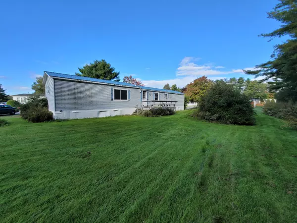 Poland, ME 04274,16 Brook DR