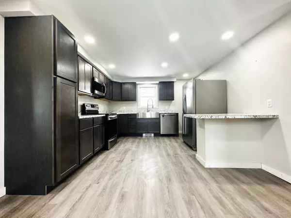 Presque Isle, ME 04769,16 Federal ST