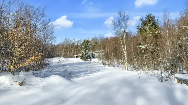 Liberty, ME 04949,288 Back Palermo RD