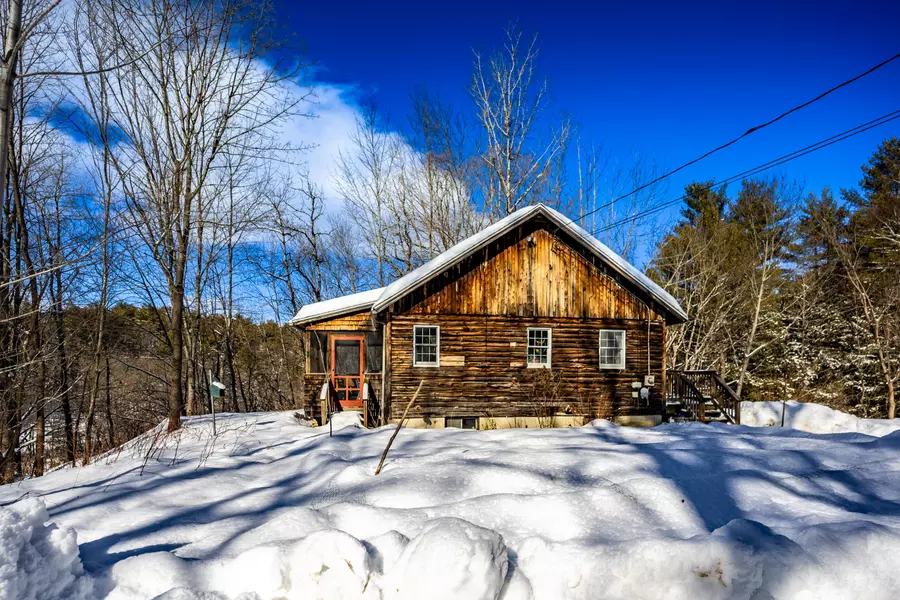 161 Depot RD, Gray, ME 04039