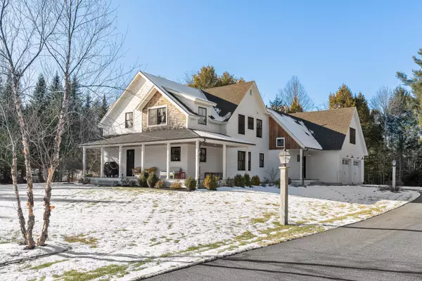 26 Cortland RD, Freeport, ME 04032