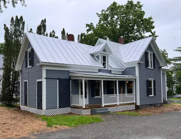 83 Main ST, Skowhegan, ME 04976