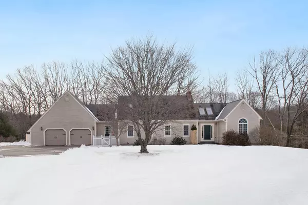 237 Beachwood AVE, Kennebunkport, ME 04046