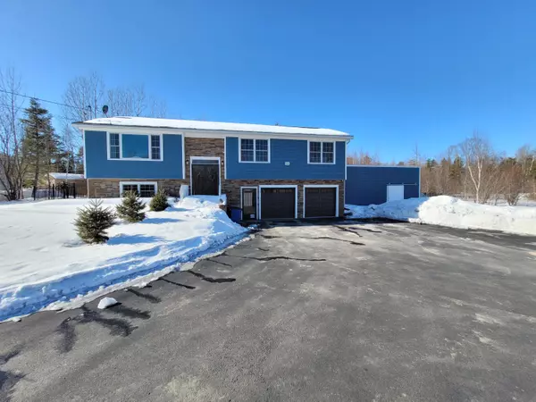 Glenburn, ME 04401,44 Cedar Breeze S