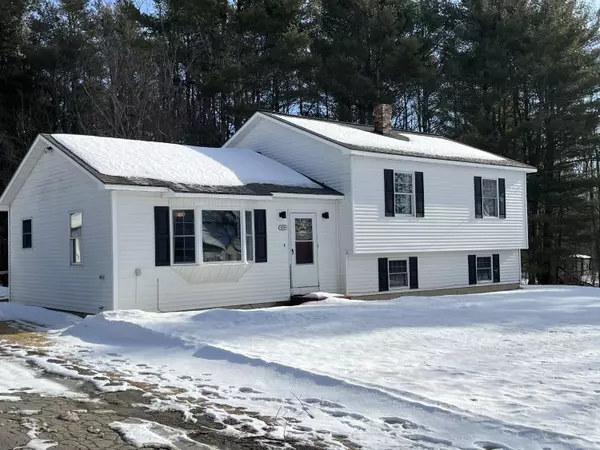 Holden, ME 04429,810 Levenseller RD