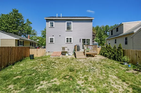 South Portland, ME 04106,245 Lincoln ST