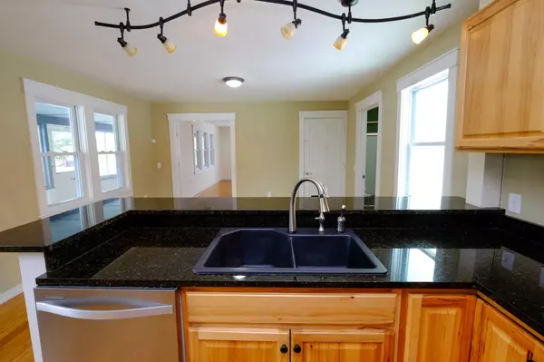 Lincolnville, ME 04849,505 Camden Road RD