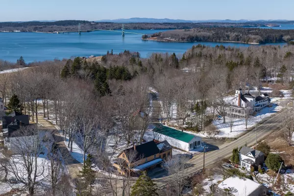 Sedgwick, ME 04673,618 Reach RD