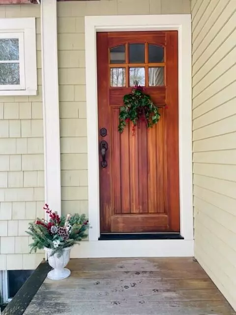 87 Bog RD, York, ME 03909