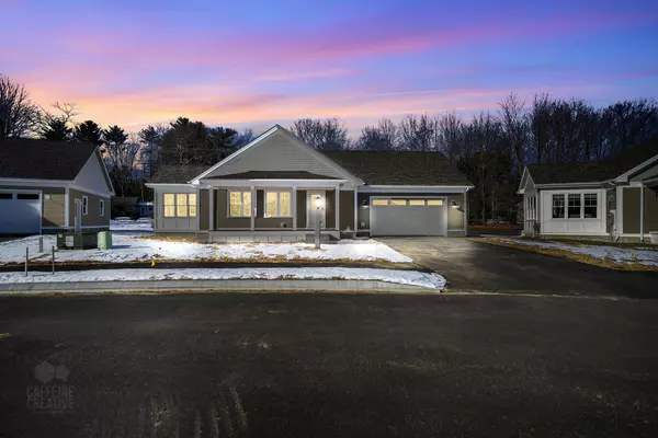 North Yarmouth, ME 04097,11 Dozer DR