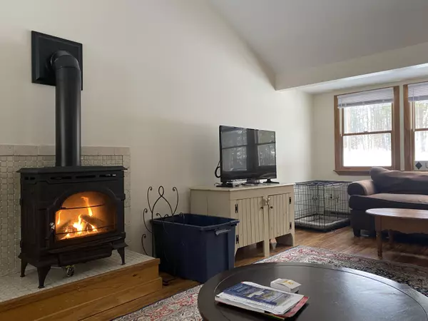 Greenwood, ME 04255,44 Birch RD