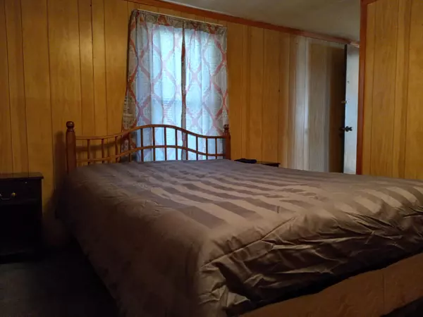 Palmyra, ME 04965,558 Warren Hill RD