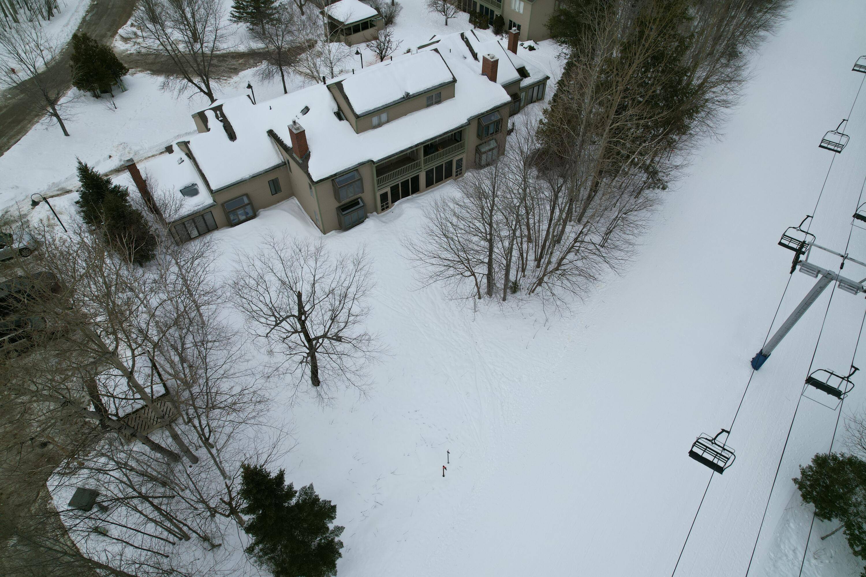Carrabassett Valley, ME 04947,444 Snowflower CT #444