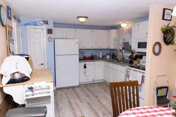 Topsham, ME 04086,40 Munroe LN #40