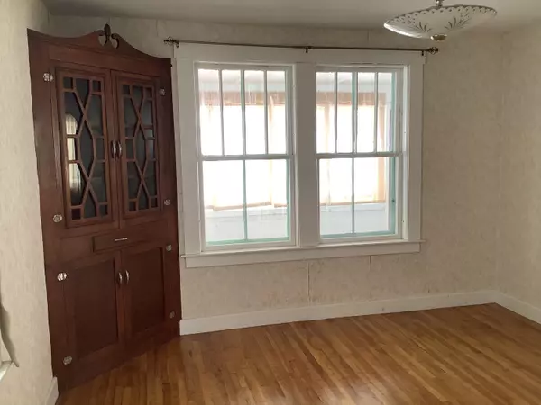 Fort Fairfield, ME 04742,25 Columbia AVE