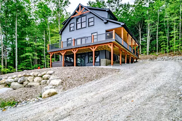 22 Headwall DR, Newry, ME 04261