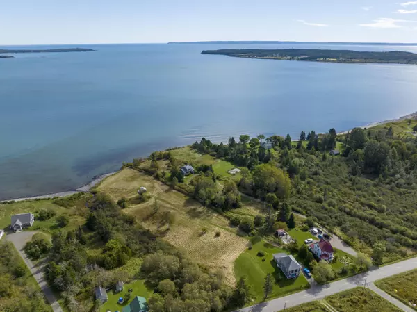 Lubec, ME 04652,328 S Lubec RD