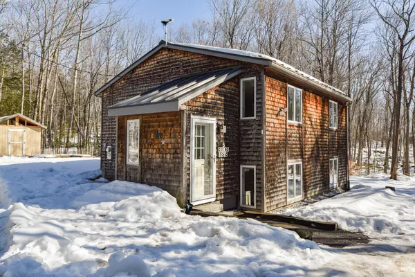 5 Birch EST, Rome, ME 04963