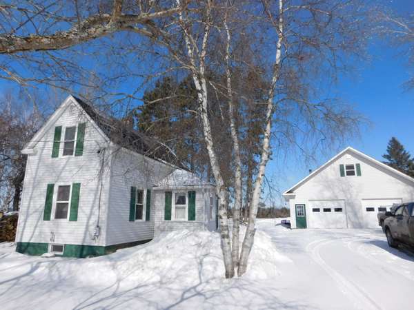 203 Porter Settlement RD, Houlton, ME 04730