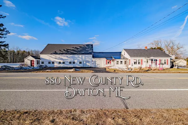 880 New County RD, Dayton, ME 04005