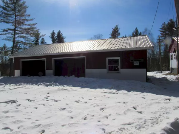 Starks, ME 04911,2197 Industry RD