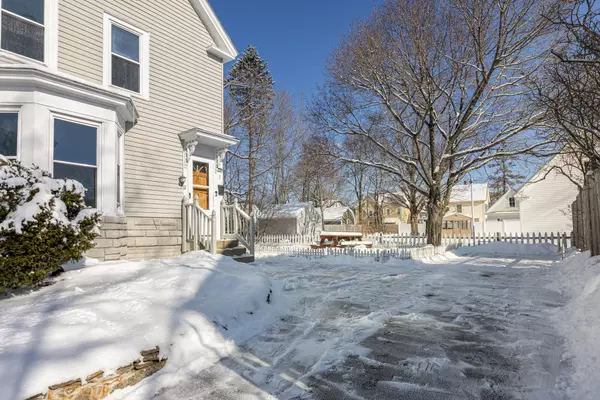 Sanford, ME 04073,7 State CT
