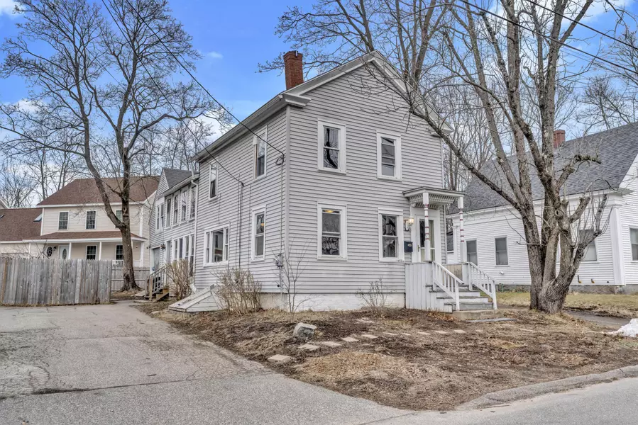 10 James ST, Saco, ME 04072