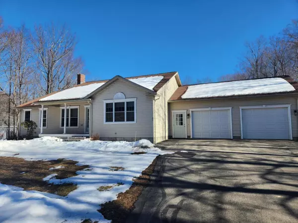 Winthrop, ME 04364,80 Maple Ridge DR