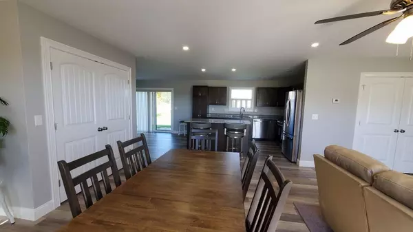 Hermon, ME 04401,139 Amberside DR